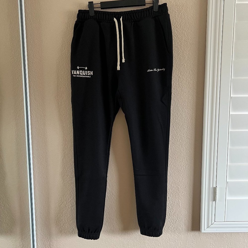 Vanquish Fit Unconquerable Tapered Sweatpants *New, Never Worn